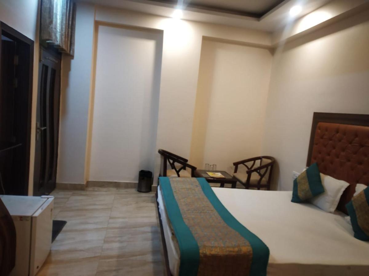 Adb Rooms Hotel Indo Continental New Delhi Exterior photo